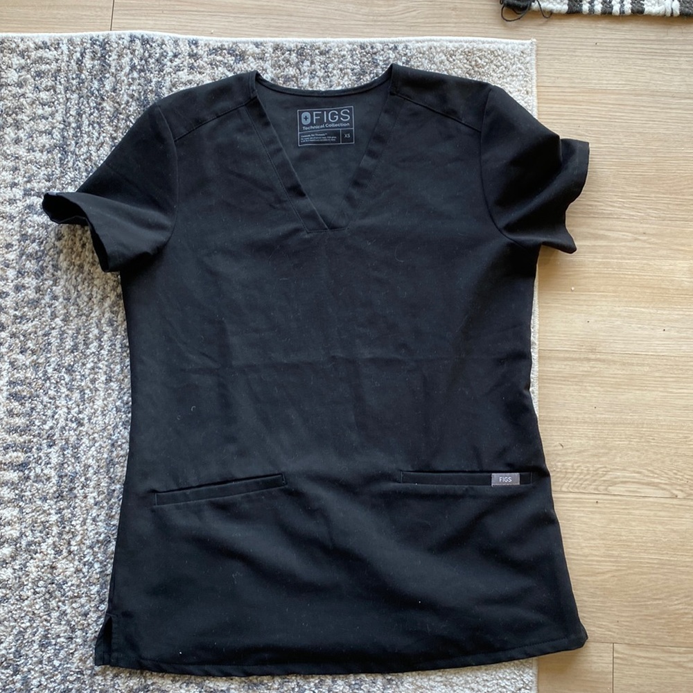 figs Casma three pocket scrub top